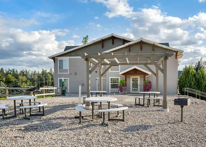 Best Western Plus Kalispell/Glacier Park West Hotel & Suites