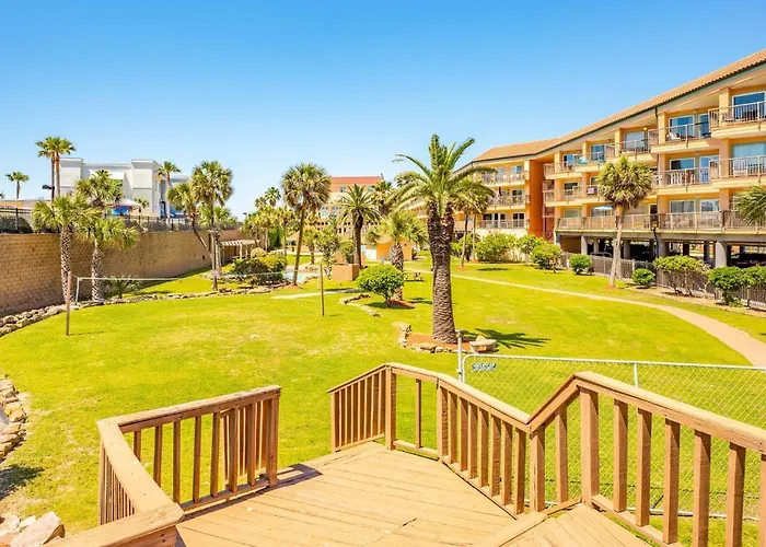 Poolside Paradise Galveston