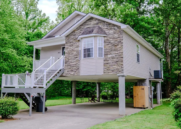 Creekside Cottage By Eden Crest Pigeon Forge