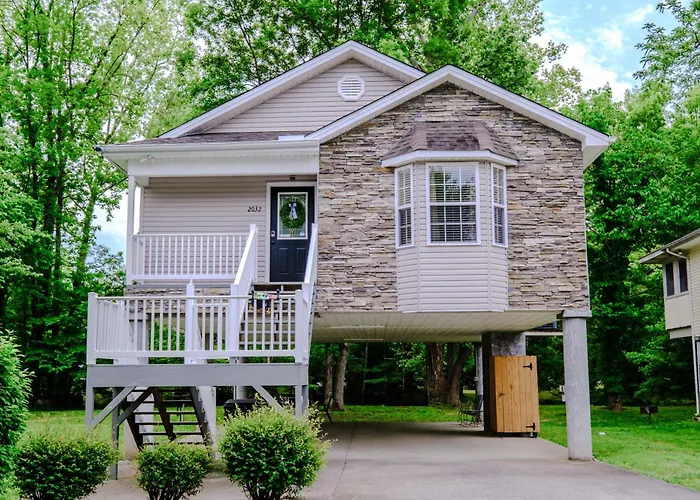 Creekside Cottage By Eden Crest Pigeon Forge