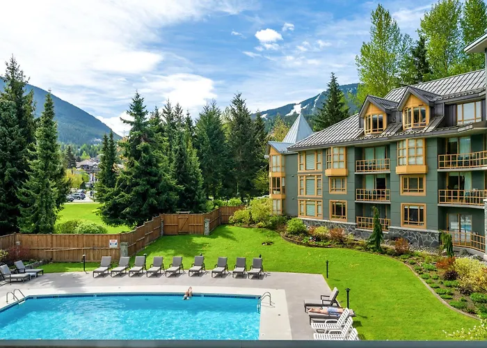 A Fully Renovated Condo Near Village Centre With Mt View And Close To Lift In Cascade Lodge Whistler