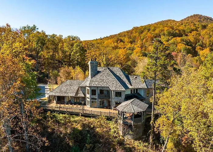 Mountain Bliss- Estate With Views - Firepit - Hot Tub - Gburg 5Min Villa Gatlinburg