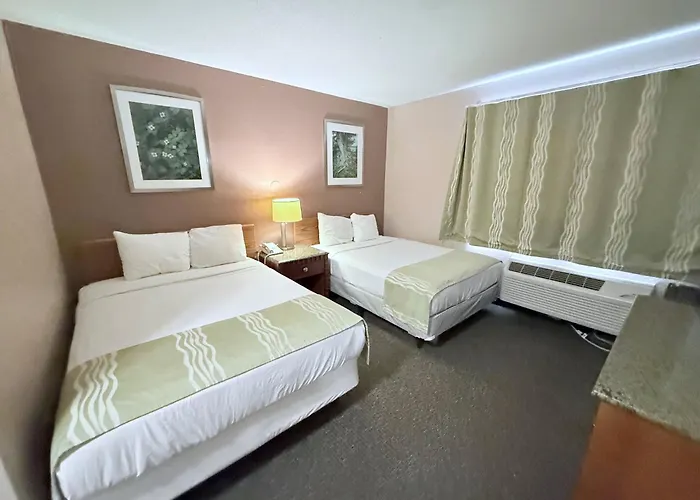 Bison Inn & Suites On University Fargo