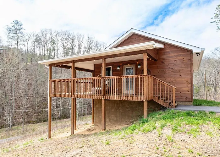 Getaway On The Bluff Ridge Villa Sevierville