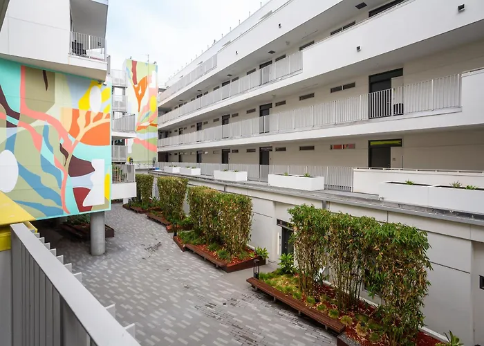Landmark Property Management West La Apartments Los Angeles