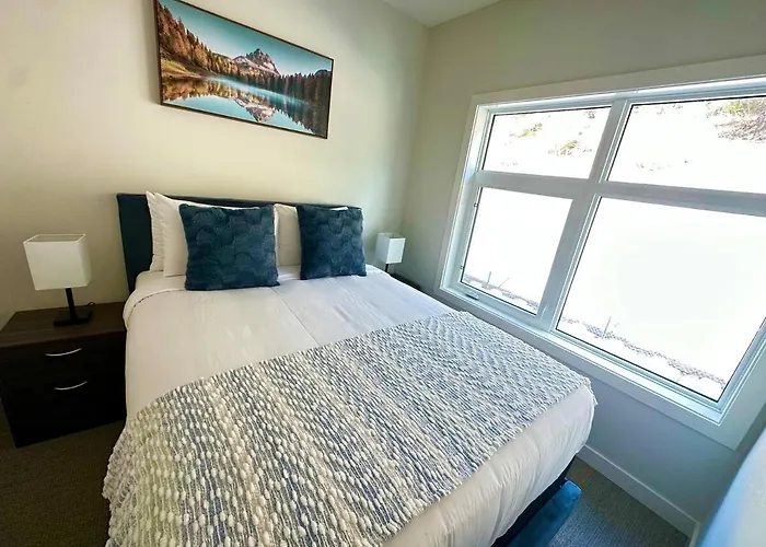 Skyridge Resort -New Townhouse Near Banff Entrance Canmore
