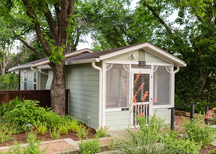 The Menagerie Bed & Breakfast Fredericksburg