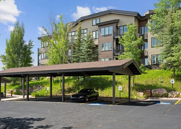 Crestview Condominiums By All Seasons Resort Lodging Park City