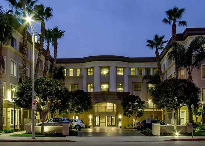Top Floor Executive In Marina Los Angeles