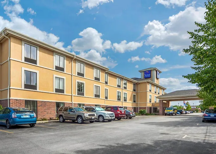 Sleep Inn & Suites Milwaukee Airport