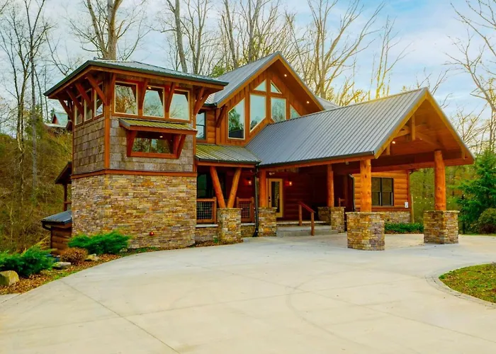 Treehouse River Lodge Pigeon Forge