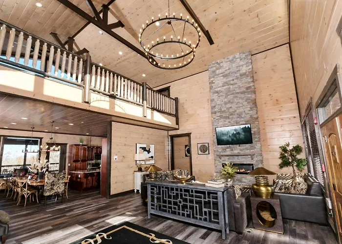 Swim And Gym Mansion Villa Pigeon Forge