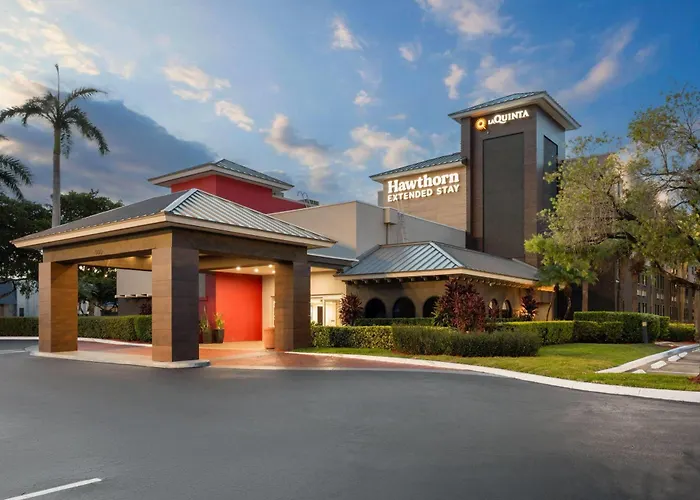 La Quinta By Wyndham Ft Lauderdale Cypress Creek Hotel Fort Lauderdale