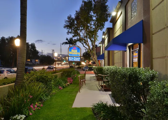 Best Western Royal Palace Inn & Suites Los Angeles