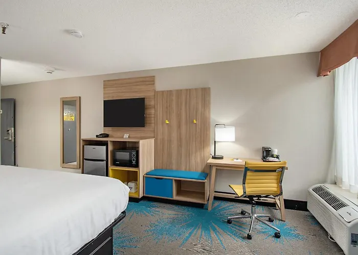 Days Inn & Suites By Wyndham Mt Pleasant Mount Pleasant