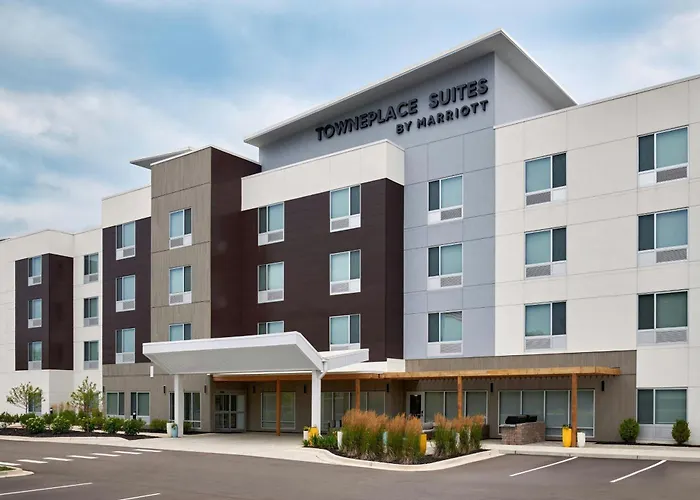 Towneplace Suites By Marriott Lansing North