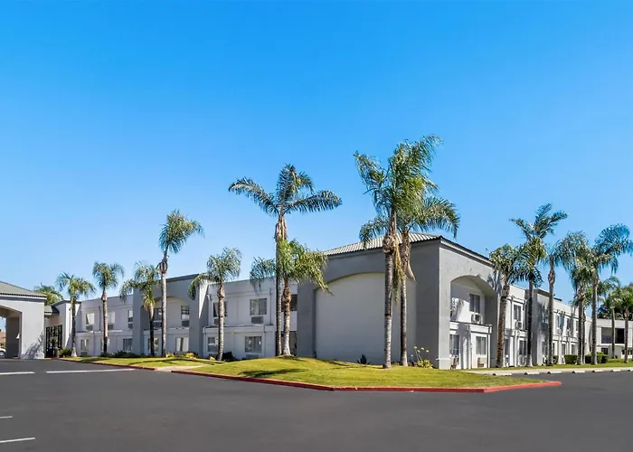 Hourglass Hotel, Trademark Collection By Wyndham Bakersfield