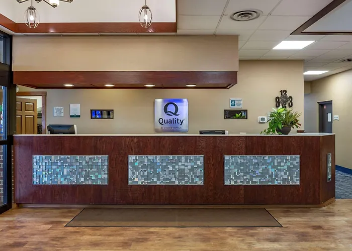 Quality Inn & Suites Zanesville City Center