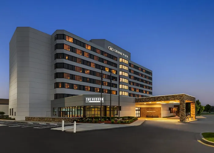 Crowne Plaza Auburn Hills By Ihg Hotel
