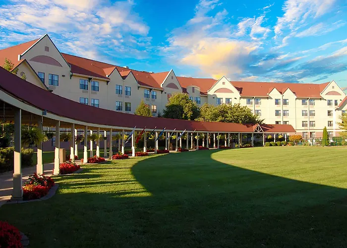 Branson Hillside Hotel