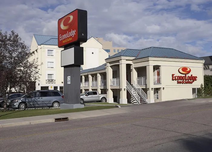 Econo Lodge Inn & Suites University Calgary