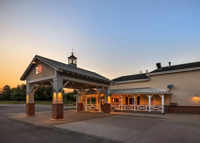 Best Western Plus University Park Inn & Suites Ames
