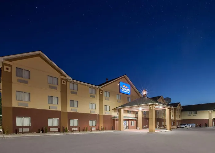 Baymont By Wyndham South Haven Hotel
