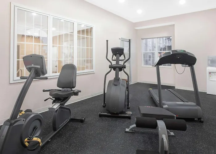 Microtel Inn And Suites Appleton
