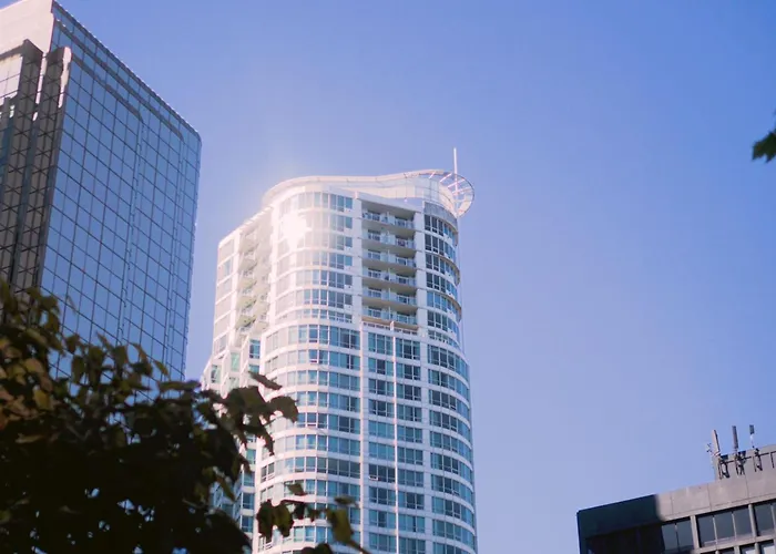 Vancouver Marriott Pinnacle Downtown Hotel