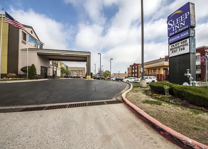 Sleep Inn & Suites Tulsa Central I-44