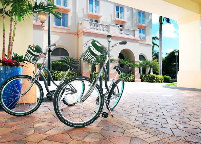 Hilton Naples Hotel