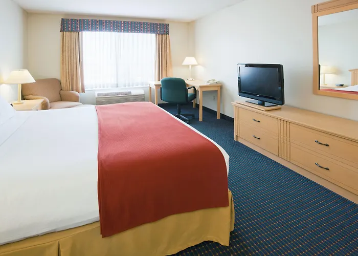 Holiday Inn Express & Suites Superior By Ihg