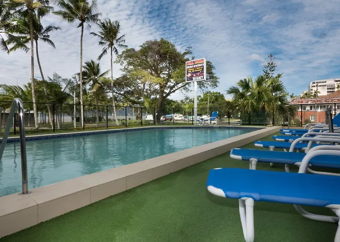Coral Towers Holiday Suites Cairns