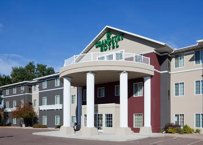 Grandstay Residential Suites Hotel - Eau Claire