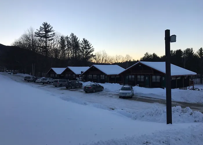 Swiss Chalets Village Inn North Conway