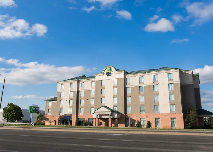 Holiday Inn Express Brampton By Ihg