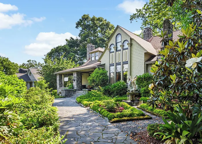 Stonehurst Place Bed & Breakfast Atlanta
