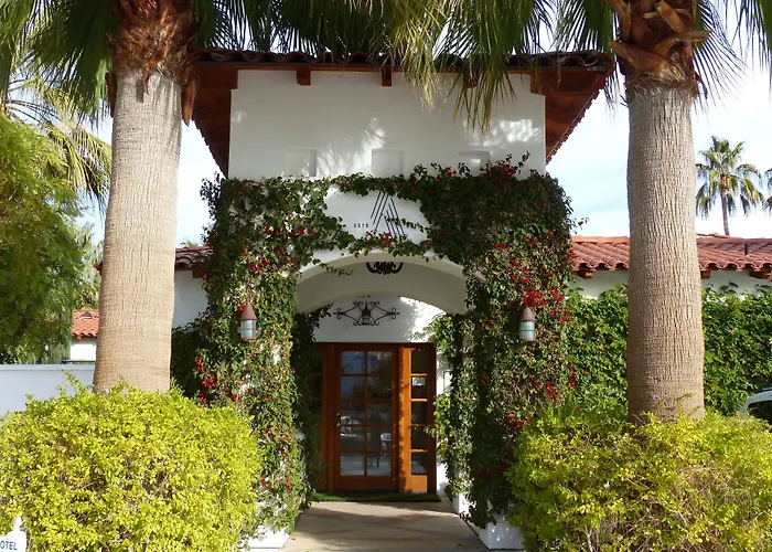 Alcazar Palm Springs Hotel