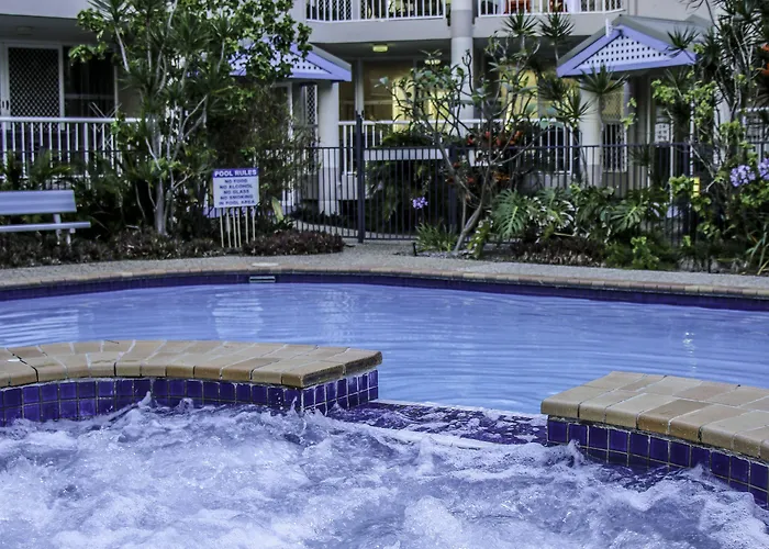 Surfers Beach Holiday Apartments Gold Coast