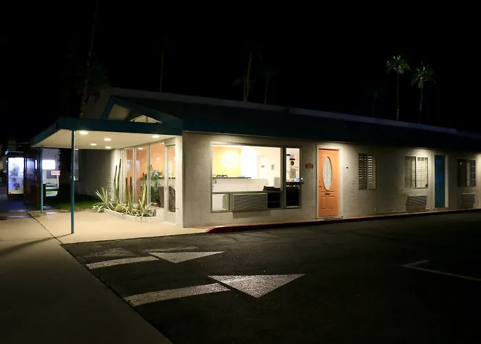 Adara Palm Springs Motel