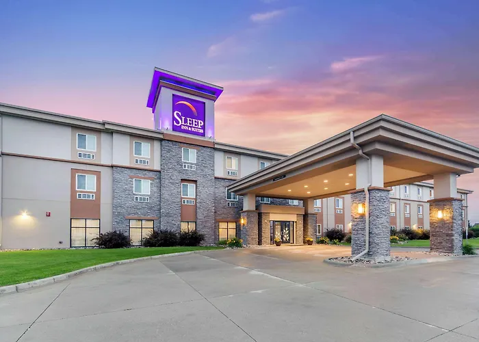 Sleep Inn & Suites Grand Forks Near Alerus Center