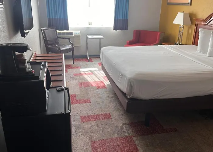 Americas Best Value Inn Hayward