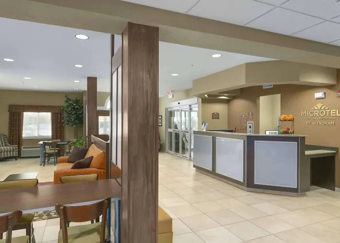 Microtel Inn & Suites By Wyndham Minot