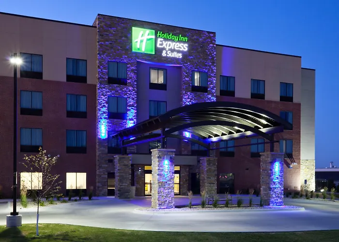 Holiday Inn Express & Suites Fort Dodge By Ihg