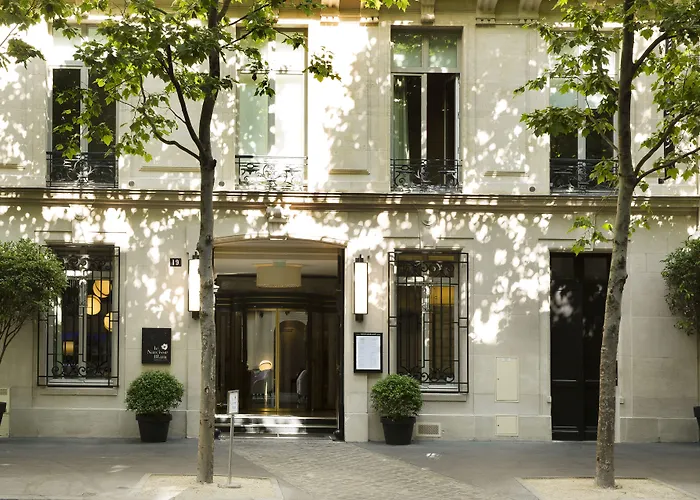 Le Narcisse Blanc Hotel Paris
