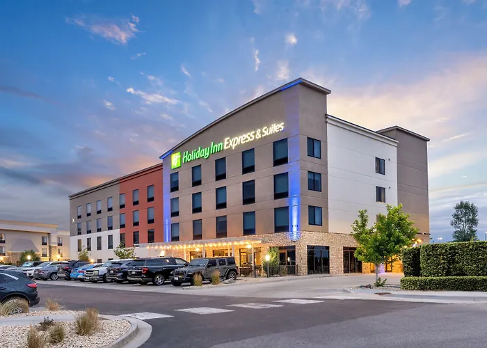Holiday Inn Express & Suites - Colorado Springs Afa Northgate By Ihg