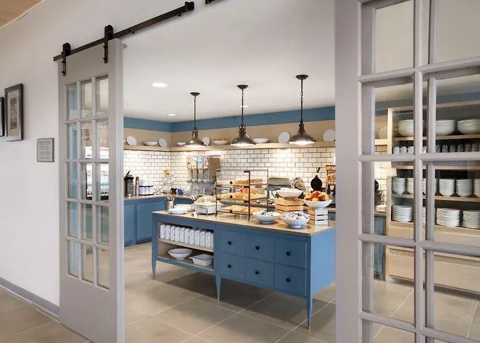 Country Inn & Suites By Radisson, Lubbock Southwest, Tx