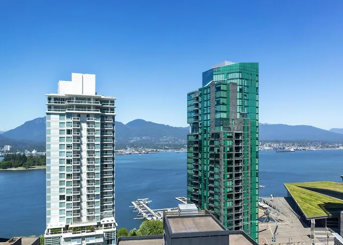 Vancouver Marriott Pinnacle Downtown Hotel