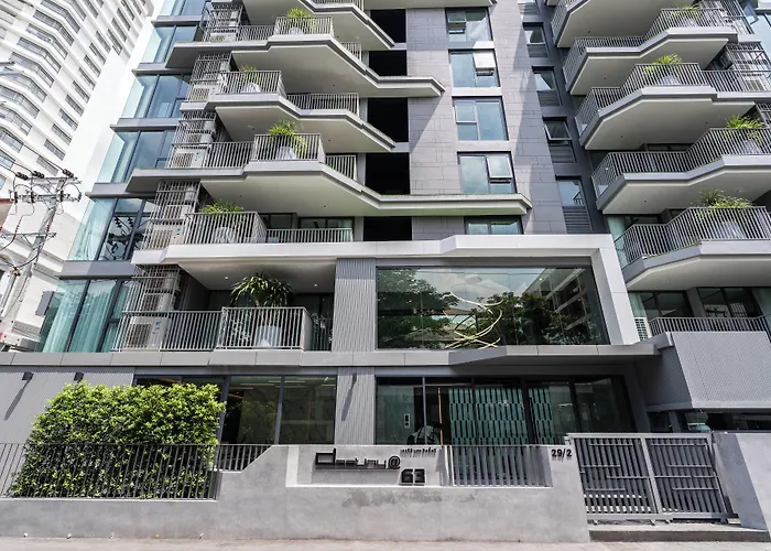 Destiny63 Ekamai Apartment Bangkok