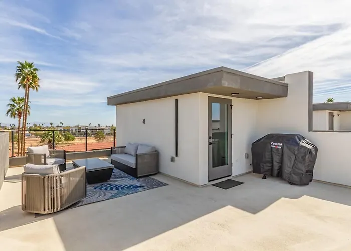 Modern Luxury At Skysong Villa Scottsdale